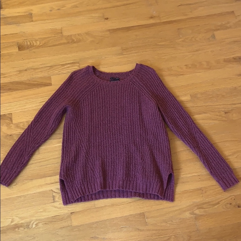 American Eagle Sweater